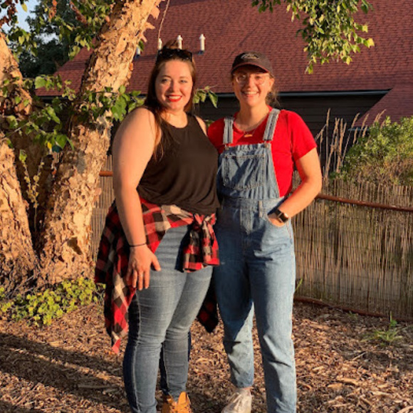 Meet your Posher, Rachel - Picture 1 of 1